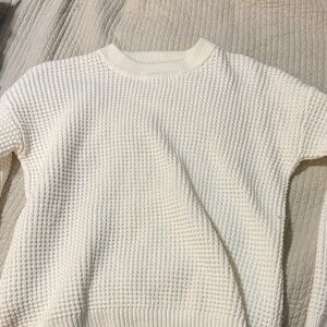 Time and Tru Women's Cream Crew Neck Sweater